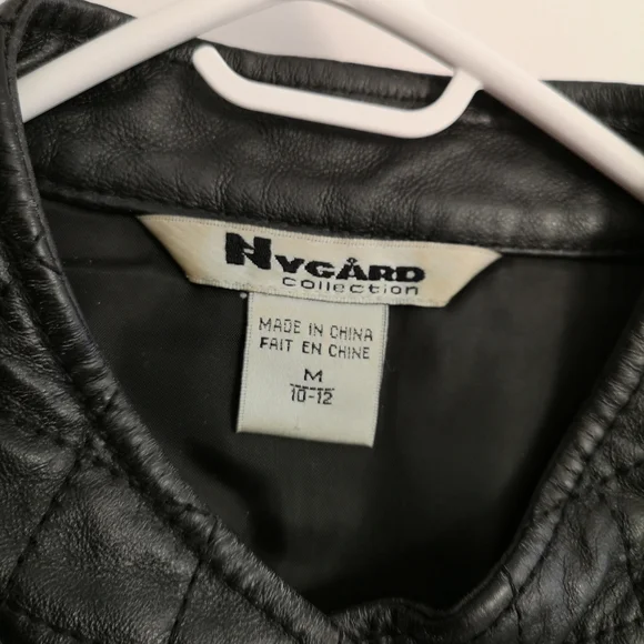 Jacket - Picture 3 of 4